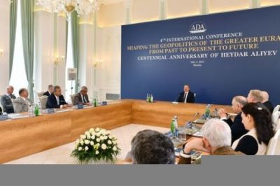 Prezident: “Azərbaycan Bakı-Tbilisi-Qars dəmir yolunun uzadılmasına əlavə vəsaitlər ayırır”