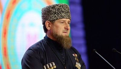 Kadırov Tuşayevin alayını Ukraynaya göndərdi