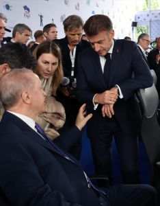 b_400_300_16777215_00_https___cdn.musavat.com_news_images_Ayten_MAKRO.jpg