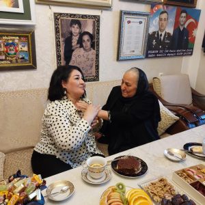 b_400_300_16777215_00_https___cdn.musavat.com_news_images_Gulnar_Azay_WhatsApp_Image_2025-05-06_at_10.32.14_(1).jpeg