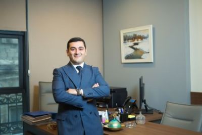 “Yüzminlərin haqqı yenidən pozuldu” – Hüquqşünaslardan yekdil rəy