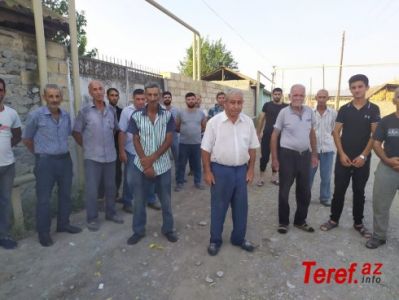 Göyçay rayonu Hacağabəyli kəndinə qaz xətti çəkilib amma sayqac qoymurlar...