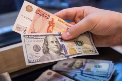 Rusiyadan dollarla bağlı KRİTİK QƏRAR: