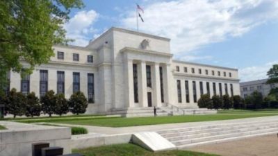 Dollarla bağlı qərar verildi: FED faiz dərəcələrini sabit saxla