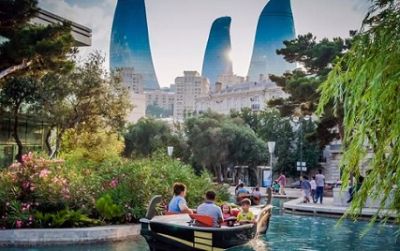 Azərbaycanda ən çox hansı ölkədən gələn turistlər pul xərcləyir? -
