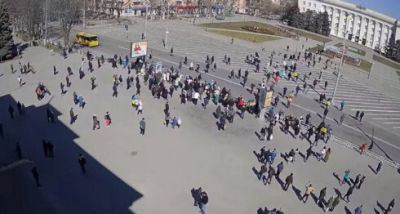 Rusiya Xersonun vilayət administrasiyasına yenidən zərbə endirib – bina tamamilə dağıdılıb
